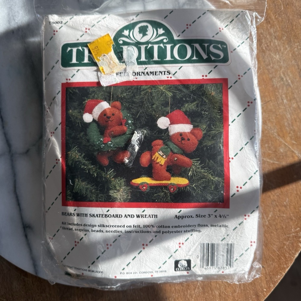 Vintage Traditions Felt Ornament Kit T8002 Bears W/ Skateboard and Wreath DIY
